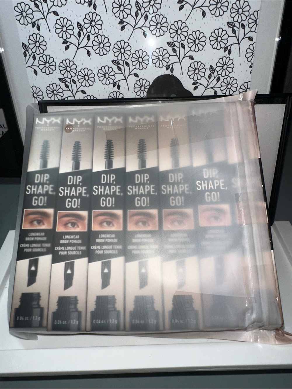 NYX DIP SHAPE GO! LONGWEAR BROW POMADE VARIETY LOT OF 7 (TAUPE/BLONDE/ESPRESSO)